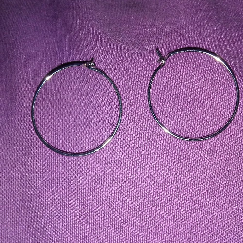 Silver thin hoop earrings